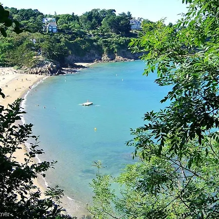 Maisonnette Hébergement de vacances *